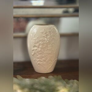 Lenox Ivory Floral Vase
